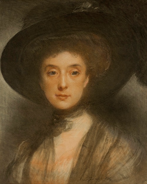 Portrait of a woman in a black hat