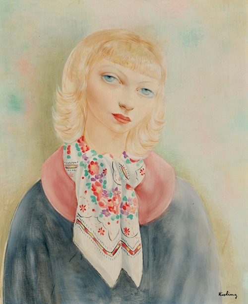 Femme blonde au foulard
