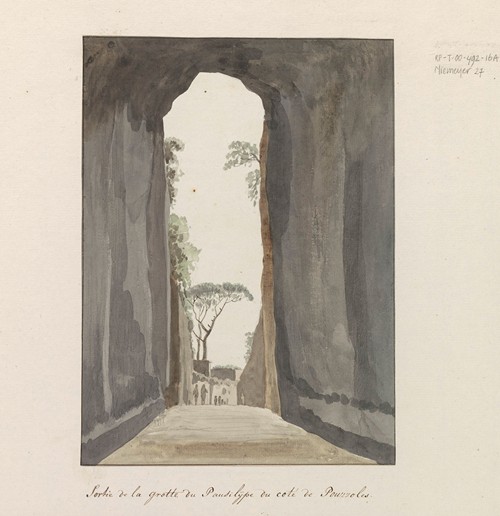 Uitgang van grot Crypta Neapolitana (of Grotta di Posillipo) aan de kust van Pozzuoli