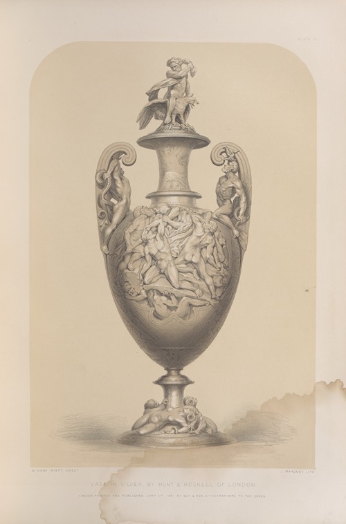 Vase in silver