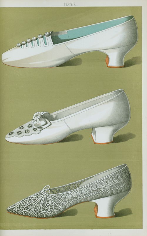 Shoe of white silk with small netted buttons resting on straps; white satin shoe embroidered in crystal beads and silk twis