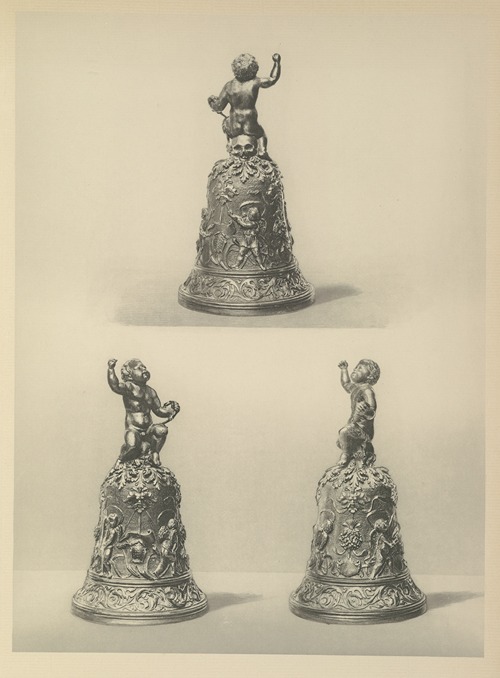 Hand Bell – Riccio
