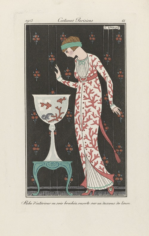 Journal des Dames et des Modes – Robe d’intérieur en soie brochée, ouverte sur un dessous de linon