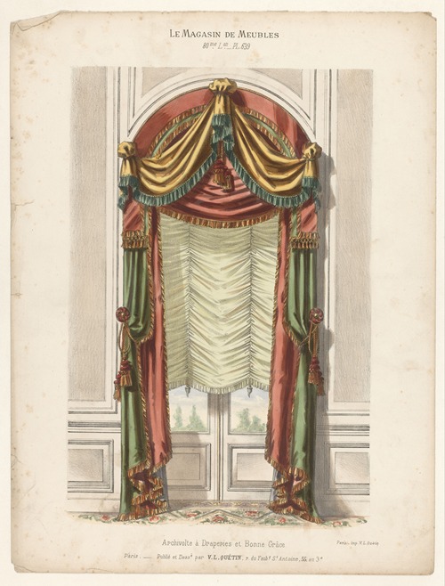 Archivolte à Draperies et Bonne Grâce