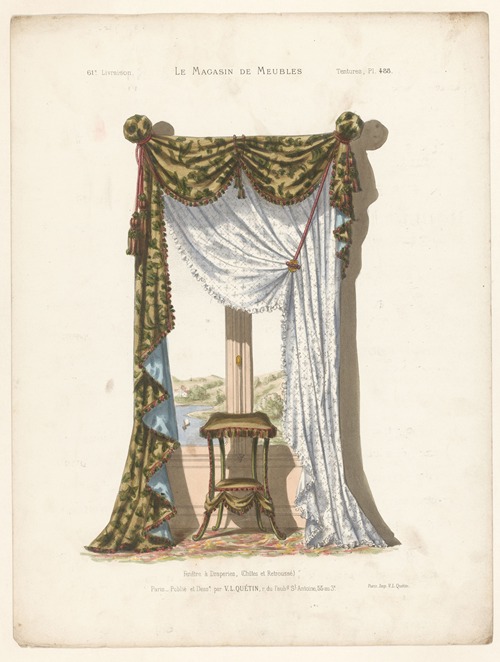 Fenêtre à Draperies, (Chûtes et Retroussé)