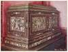 Inlaid jewel casket of walnut wood. Panelled front sides and top